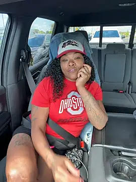 HaloRodeoLover2 online show from April 20, 2026, 2:09 pm