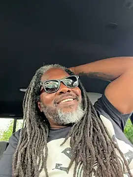 HaloRodeoLover2 online show from April 25, 2026, 3:53 pm