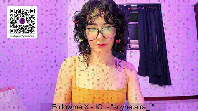  Lunnaa  online show from November 30, 2025, 1:31 am