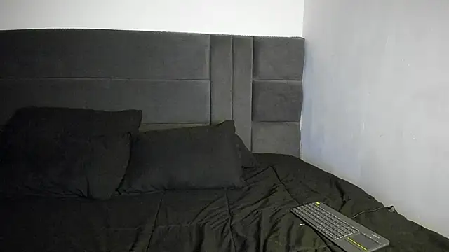 alejandro  2 online show from January 14, 2026, 3:50 pm