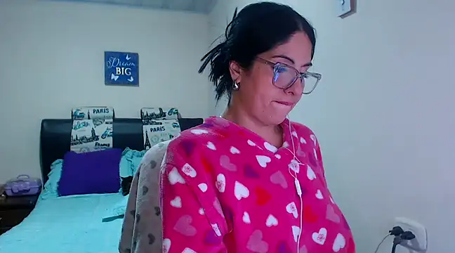 sahtlove1 online show from December 7, 2024, 2:09 am