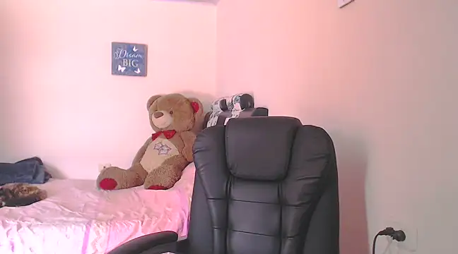 sahtlove1 online show from February 28, 2025, 5:04 pm