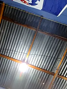 Eumanzor online show from March 5, 2026, 1:56 am