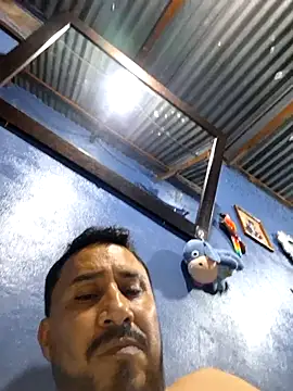 Snapshot of Eumanzor chatting on June 11, 2026, 2:53 am Eumanzor online show from June 11, 2026, 2:53 am