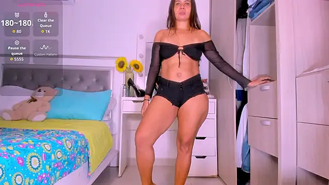 sharonDulce online show from March 30, 2026, 12:22 am