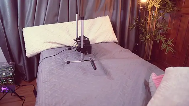 Lucy fit online show from September 12, 2025, 11:10 am