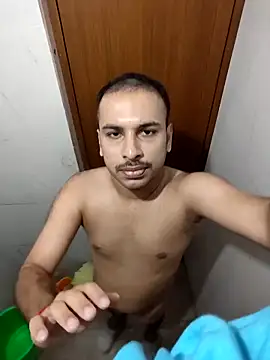 Snapshot of vishnuvinod_india chatting on March 6, 2025, 10:04 pm vishnuvinod india online show from March 6, 2025, 10:04 pm