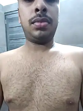 Snapshot of vishnuvinod_india chatting on March 20, 2025, 4:31 pm vishnuvinod india online show from March 20, 2025, 4:31 pm