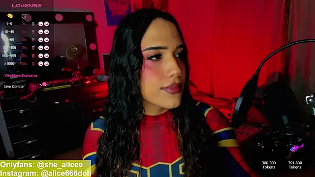 Snapshot of SWEET_ALICEXX chatting on February 11, 2025, 3:40 pm SWEET ALICEXX online show from February 11, 2025, 3:40 pm
