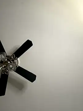 Snapshot of tokyopetitexx chatting on October 30, 2025, 2:51 pm tokyopetitexx online show from October 30, 2025, 2:51 pm