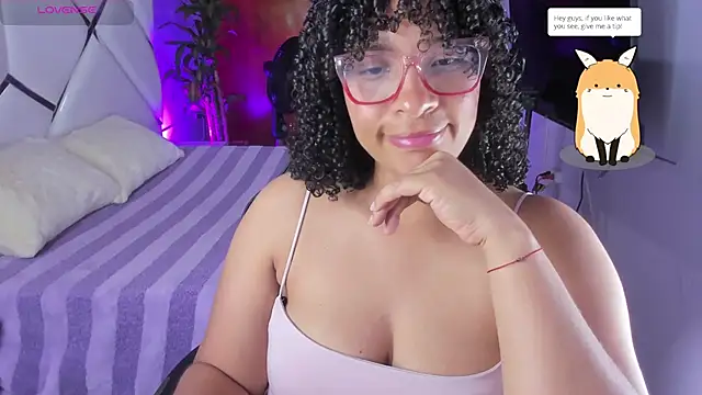 Snapshot of DannaBerry chatting on September 12, 2025, 4:07 pm DannaBerry online show from September 12, 2025, 4:07 pm