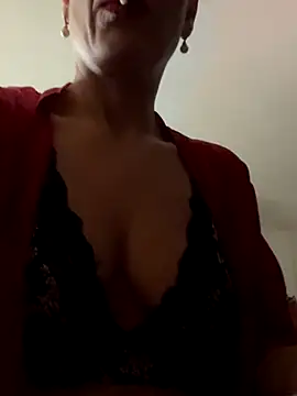 emprexkala online show from October 6, 2025, 5:49 am