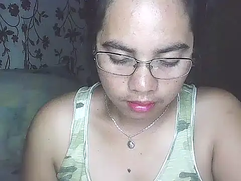 lovely samxxx24 online show from November 20, 2025, 8:19 pm