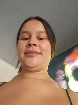 sweet lucia online show from October 12, 2025, 2:38 pm