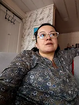 Snapshot of Sonialorens_ chatting on July 7, 2026, 4:11 pm Sonialorens online show from July 7, 2026, 4:11 pm