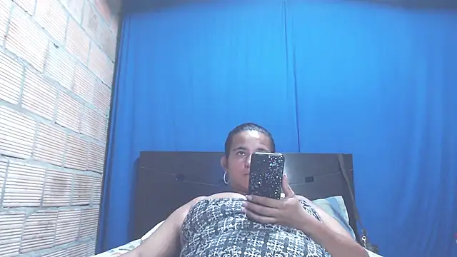 Snapshot of isabella_dirty69 chatting on March 2, 2025, 9:10 am isabella dirty69 online show from March 2, 2025, 9:10 am