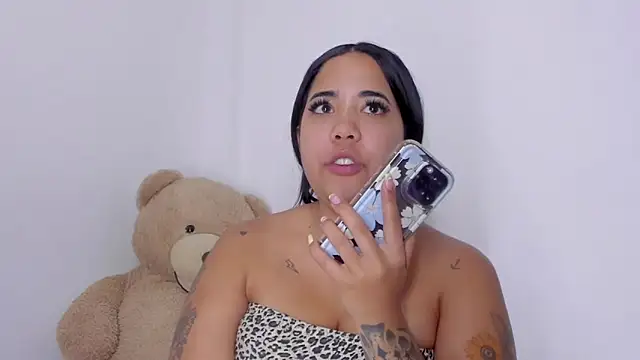 Emma lean online show from October 11, 2025, 4:05 pm