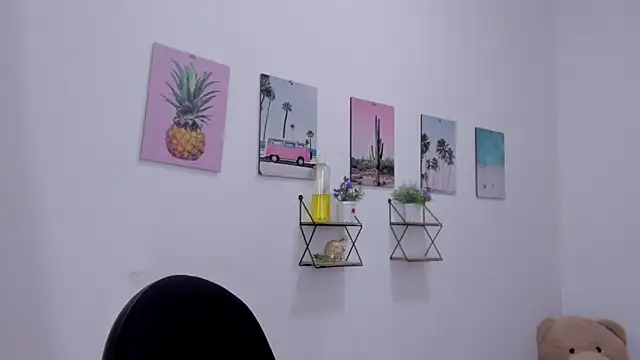 Emma lean online show from February 12, 2026, 5:19 pm