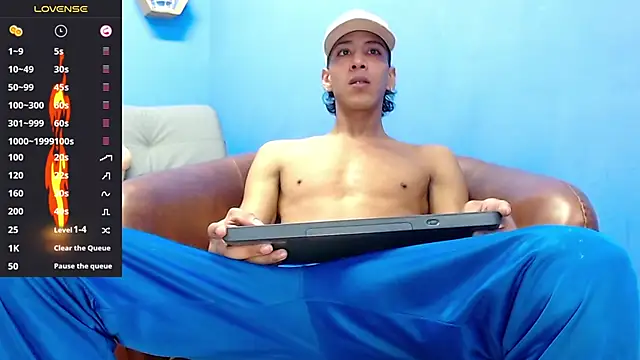 Robert Kingg online show from October 4, 2025, 11:03 pm