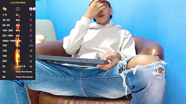 Robert Kingg online show from October 27, 2025, 5:11 am