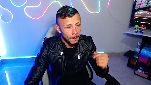 Snapshot of sebastian_horny chatting on October 10, 2025, 6:12 am sebastian horny online show from October 10, 2025, 6:12 am