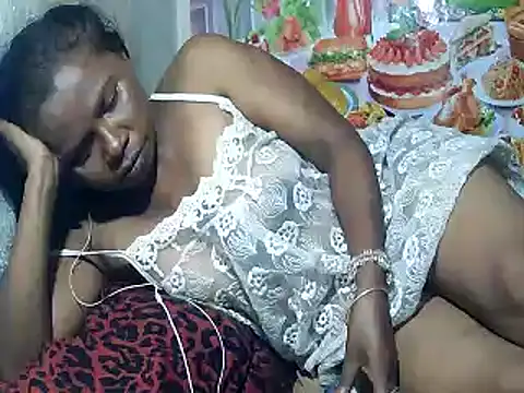 Hyncam online show from March 19, 2025, 5:06 pm