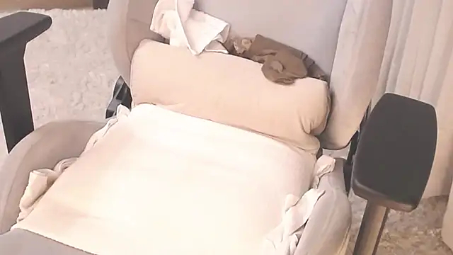 ms Hot milf online show from February 8, 2026, 4:49 am