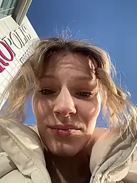 MaryHiggins online show from February 23, 2025, 11:22 am