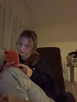 MaryHiggins online show from March 11, 2026, 12:38 am