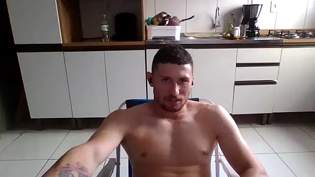 Juninho5755 online show from February 12, 2026, 6:14 pm