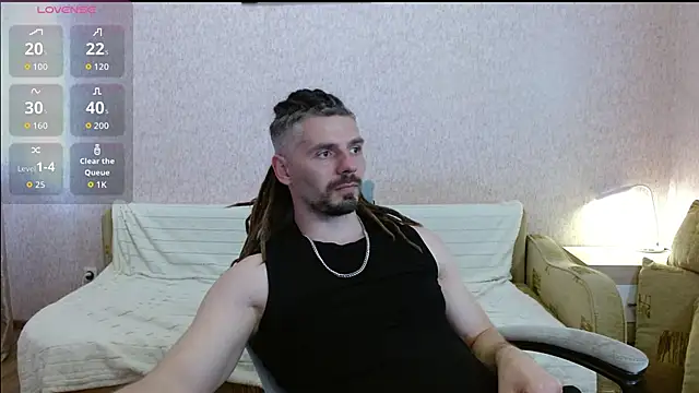 Aestheticguy101 online show from June 3, 2026, 1:57 pm
