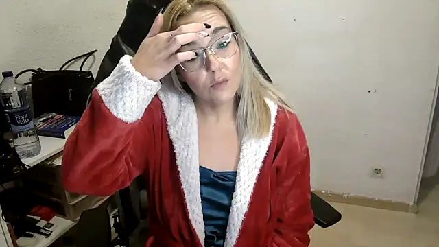 bekka   online show from March 3, 2026, 8:04 pm