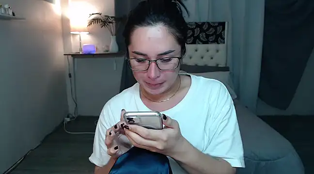 Sexysafarahh online show from March 11, 2025, 3:16 am