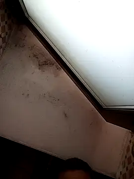 Snapshot of CRHYSTEL chatting on October 31, 2025, 10:16 am CRHYSTEL online show from October 31, 2025, 10:16 am