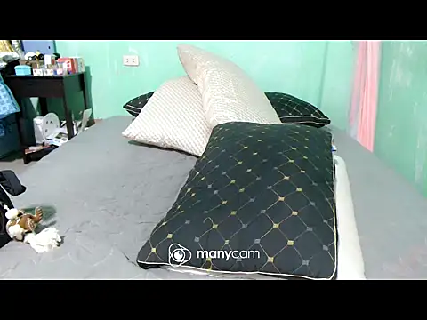 Snapshot of WantedSexslaves chatting on October 21, 2025, 12:28 pm WantedSexslaves online show from October 21, 2025, 12:28 pm