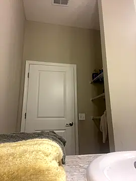 HoneyDripHer online show from October 14, 2025, 10:32 pm