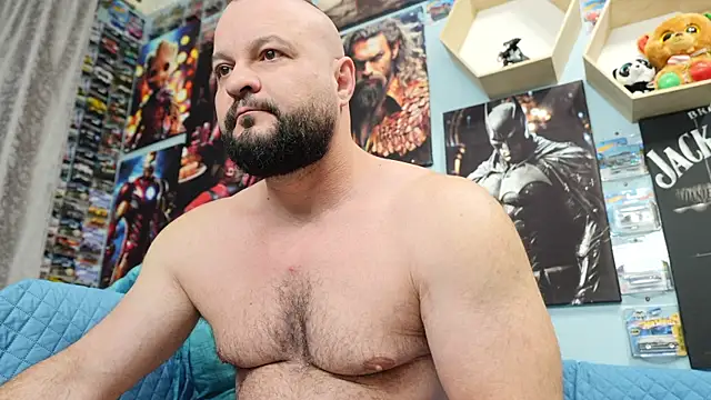Muscle Bear online show from October 10, 2025, 6:01 am