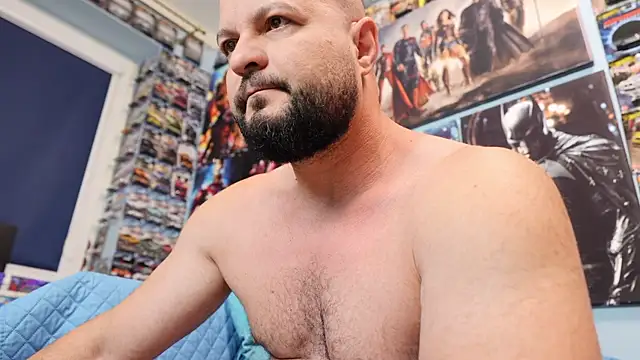 Muscle Bear online show from June 14, 2026, 5:53 am
