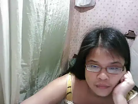 abiemayhottiey online show from October 3, 2025, 12:24 pm