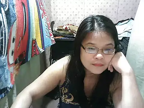 abiemayhottiey online show from October 29, 2025, 1:57 pm