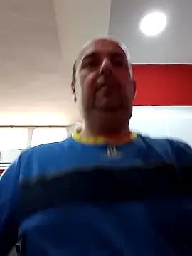 Snapshot of Hot-pico76 chatting on February 14, 2025, 8:31 am Hot-pico76 online show from February 14, 2025, 8:31 am