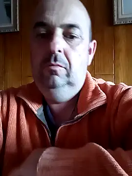 Hot-pico76 online show from February 17, 2026, 5:19 pm