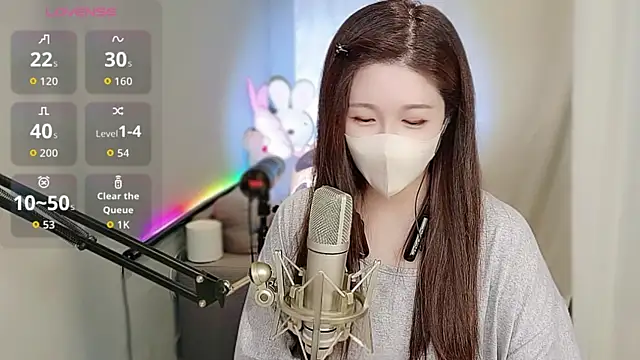 tw lala online show from October 23, 2025, 4:39 pm