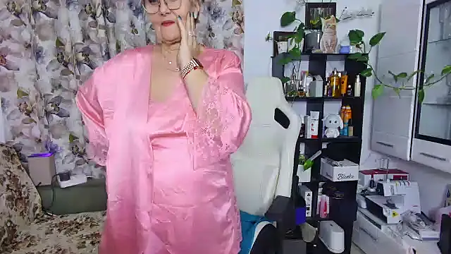 Selenna57 online show from February 20, 2025, 6:02 pm