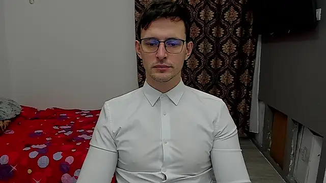 Snapshot of sexxymuscles4u chatting on January 23, 2025, 8:15 am sexxymuscles4u online show from January 23, 2025, 8:15 am