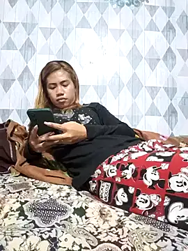 Snapshot of Cutie_body11 chatting on December 10, 2024, 7:26 am Cutie body11 online show from December 10, 2024, 7:26 am