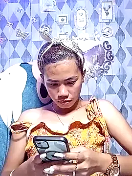 Snapshot of Cutie_body11 chatting on January 27, 2025, 1:48 am Cutie body11 online show from January 27, 2025, 1:48 am