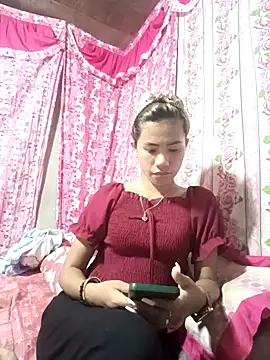 Snapshot of Cutie_body11 chatting on February 7, 2025, 11:12 am Cutie body11 online show from February 7, 2025, 11:12 am