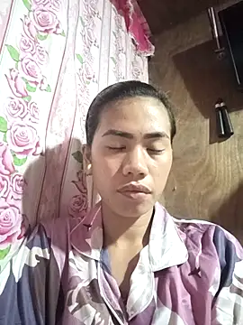 Snapshot of Cutie_body11 chatting on February 16, 2025, 12:54 pm Cutie body11 online show from February 16, 2025, 12:54 pm