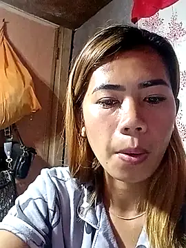 Snapshot of Cutie_body11 chatting on March 14, 2025, 11:43 pm Cutie body11 online show from March 14, 2025, 11:43 pm